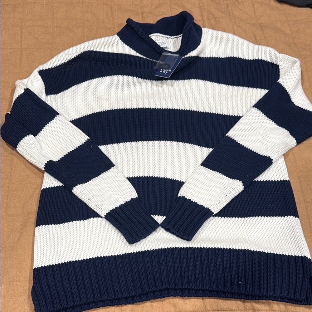 NWT Crown and Ivy Blue and White Striped Roll Neck Sweater Size L